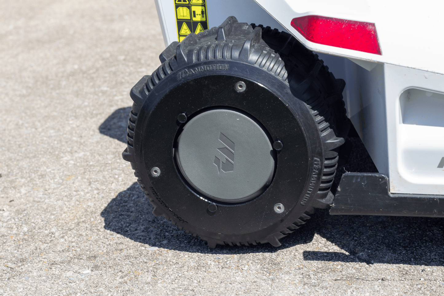 ML Racing Rims for Mammotion Luba - Ultimow